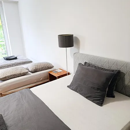 Center Quiet Wifi Apartment *